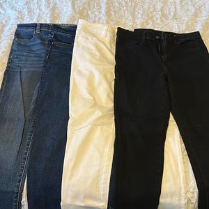 4 pairs of American Eagle Ne(x)t level stretch skinny jeans